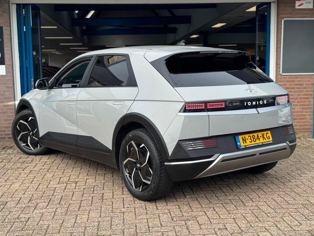 Hyundai IONIQ 5 Connect 58 kWh 2021 AUT NAVI BTW 1e Eig!, Auto's, Hyundai, Automaat, 966 min, Gebruikt, Zwart