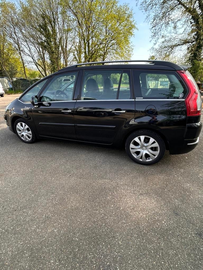 Citroën C4 (Grand) Picasso 1.6 THP 7-ZITS 2011automaat Zwart, Auto's, Citroën, Zwart, 7 stoelen, 75 €/maand, Particulier