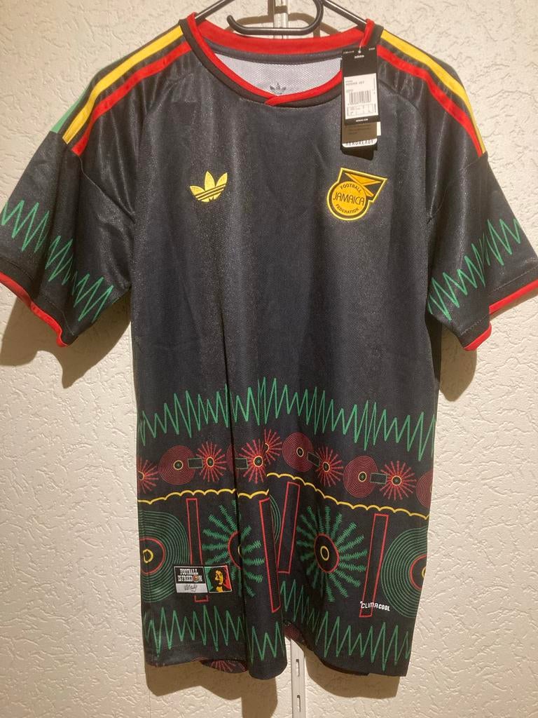 Adidas Jamaica reggae t-shirt maat L nieuw met kaartjes, Verzenden, Nieuw, Maat 52/54 (L), Zwart