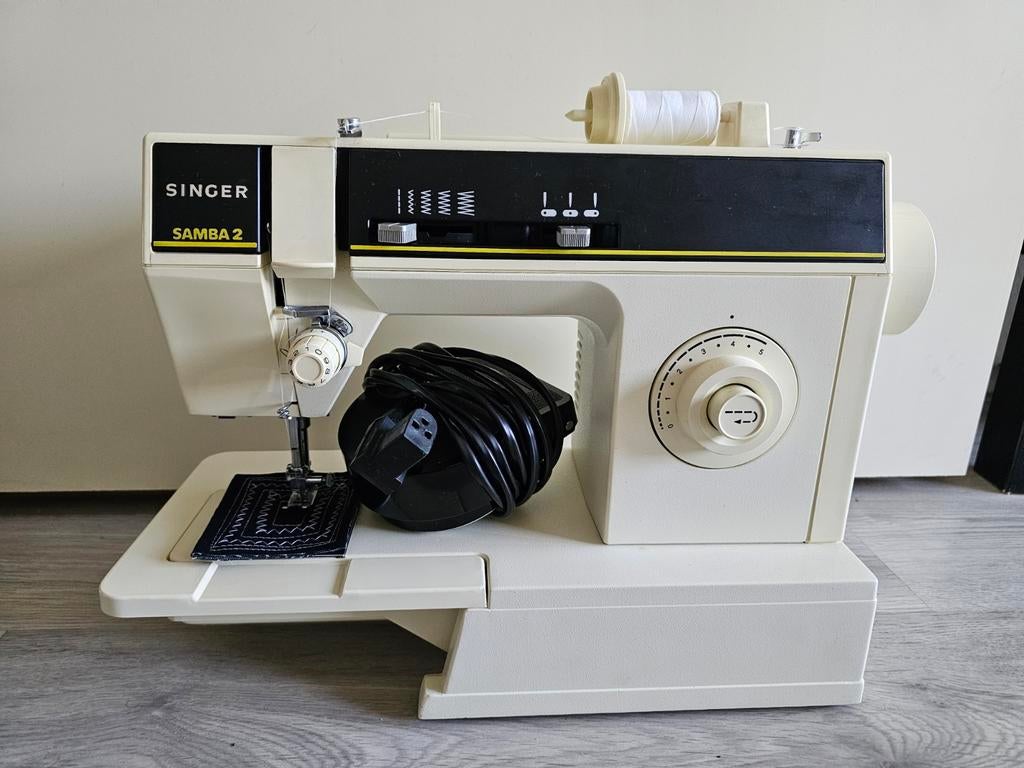 Naaimachine singer, Ophalen, Zo goed als nieuw, Naaimachine, Singer