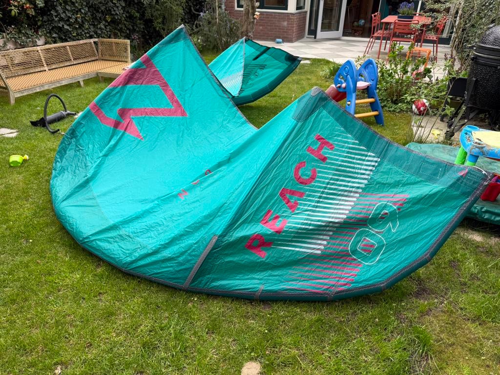 North Reach 9m kite, Watersport en Boten, Kitesurfen, Gebruikt, 9 m², Geen board, Ophalen of Verzenden