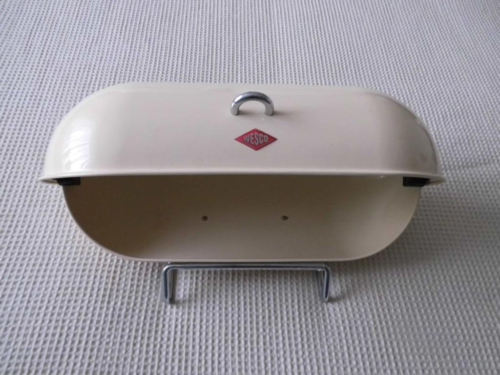wesco beige /creme broodtrommel, Huis en Inrichting, Keuken | Keukenbenodigdheden, Verzenden, Zo goed als nieuw, Metaal, Beige