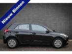 Hyundai i20 1.2 HP i-Motion Comfort Net binnen - Nu al te be, 83 pk, 4 cilinders, Zwart, Origineel Nederlands