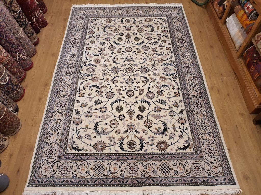 Vintage handgeknoopt oosters tapijt nain 310x195