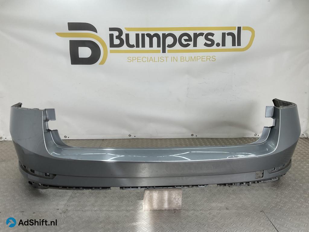 Bumper Skoda Superb 3V9 Combi Kombi 3V9807421 Achterbumper F, Bumper