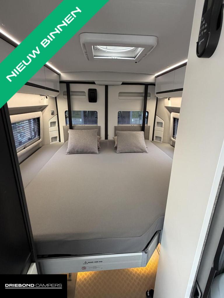 Adria Twin Supreme 640 SGX Zonnepanelen Victron 480AH Lithiu, Caravans en Kamperen, Campers, Automaat, Buscamper of Camperbus