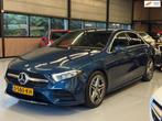 Mercedes-Benz A-klasse 200 Business Solution AMG CAMERA BTW, Gebruikt, Euro 6, 4 cilinders, 1290 kg