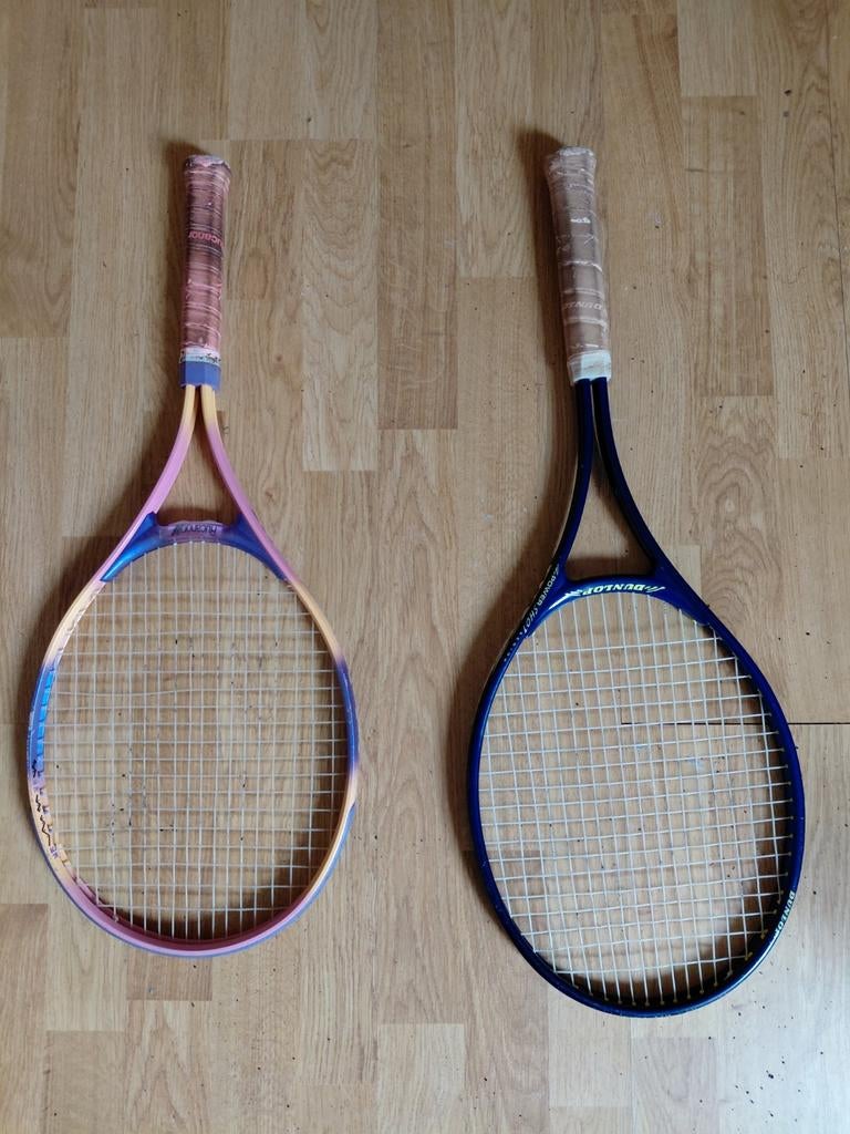 2 goede tennisrackets., Sport en Fitness, Tennis, Ophalen of Verzenden, Racket, Dunlop