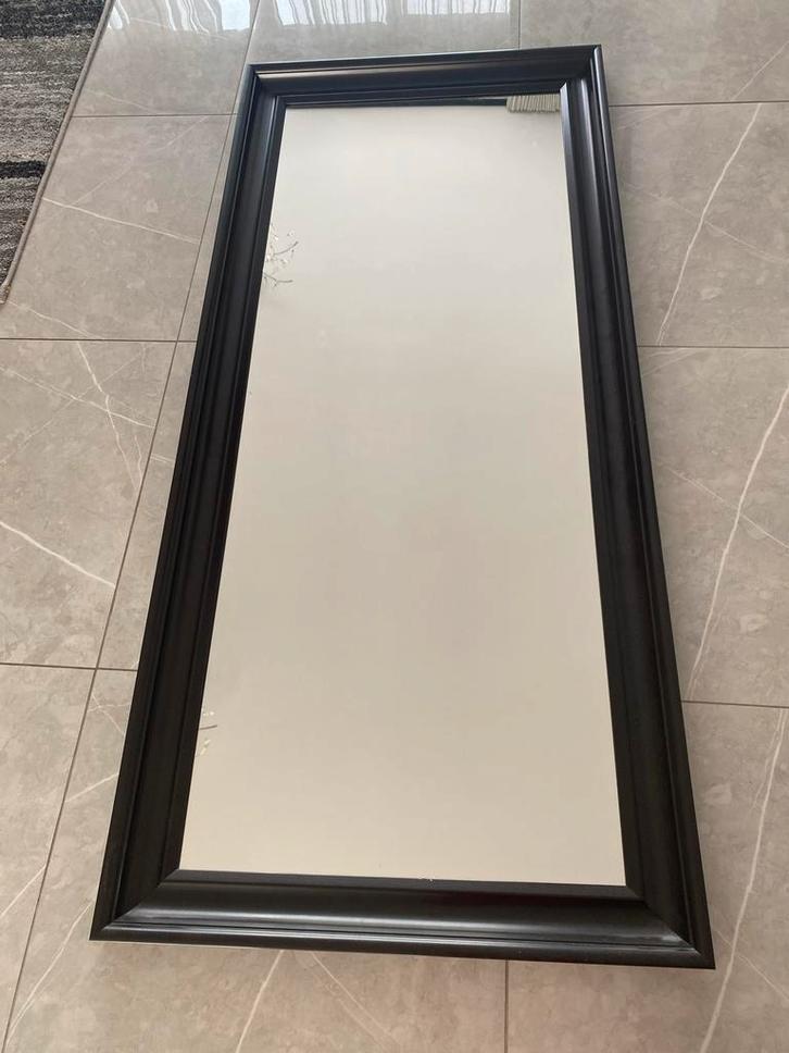 Grote Passpiegel met Zwarte Lijst, Huis en Inrichting, Woonaccessoires | Spiegels, Zo goed als nieuw, 50 tot 75 cm, 150 tot 200 cm