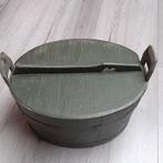 Antieke houten teil met deksel, Ophalen