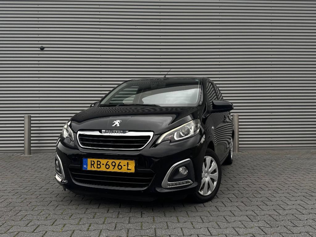 Peugeot 108 - 2017 | (Apple) CarPlay | 5DR | 99km NAP, Voorwielaandrijving, Stof, Euro 6, Zwart