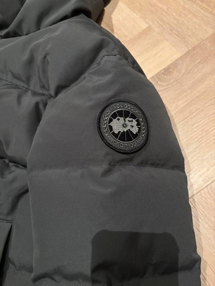 Canada Goose Winterjas Maat L - 160/170cm, Kleding | Heren, Jassen | Winter, Zo goed als nieuw, Maat 52/54 (L), Grijs, Ophalen of Verzenden