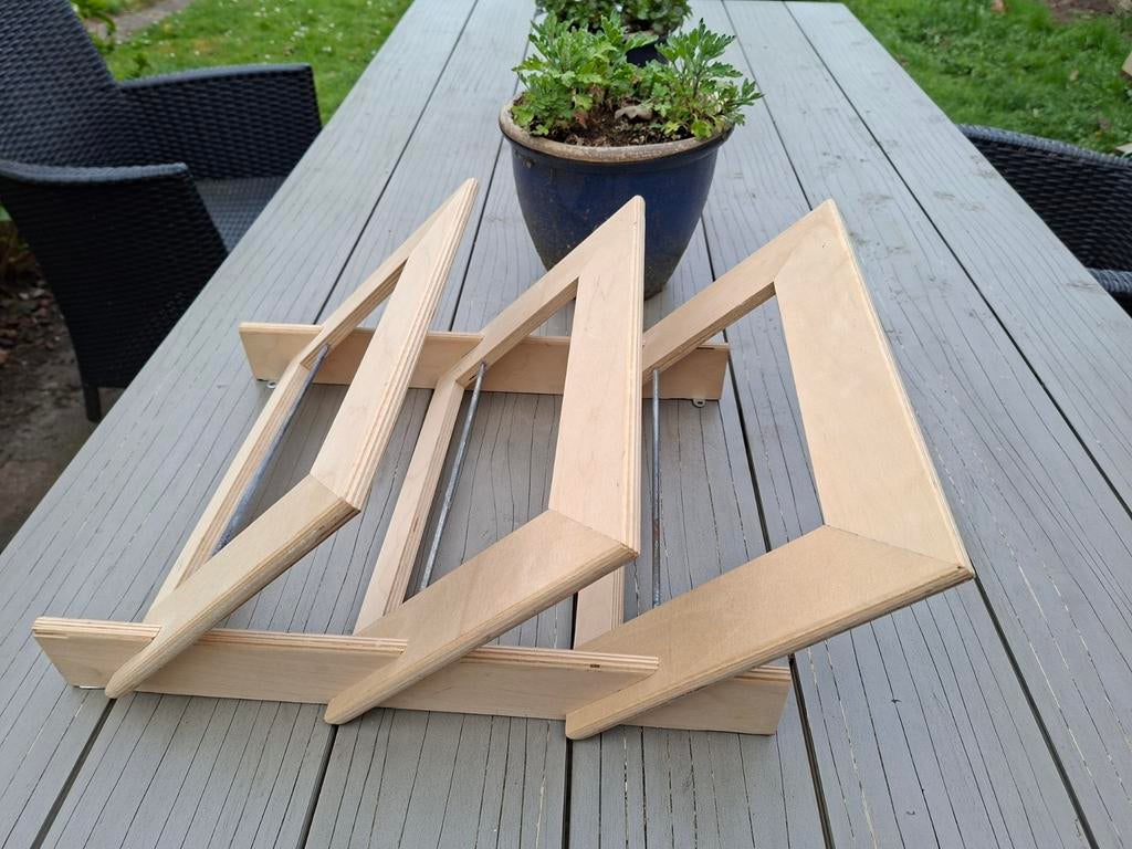 Vintage IKEA KLIPPA wandrek | Tijdschriftenrek | Pine Wood, Huis en Inrichting, Woonaccessoires | Krantenbakken en Lectuurbakken