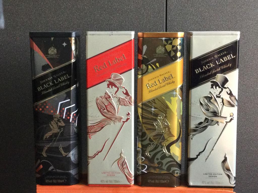 Johnnie Walker whisky blikken, Verzamelen, Ophalen of Verzenden, Zo goed als nieuw