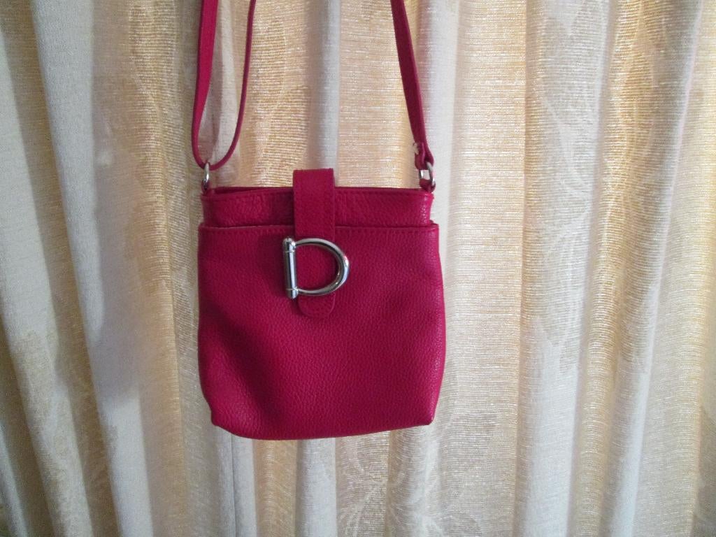 Handtasje Rood Italiaans 20x20 cm Leer, Sieraden, Tassen en Uiterlijk, Tassen | Damestassen, Ophalen of Verzenden, Zo goed als nieuw