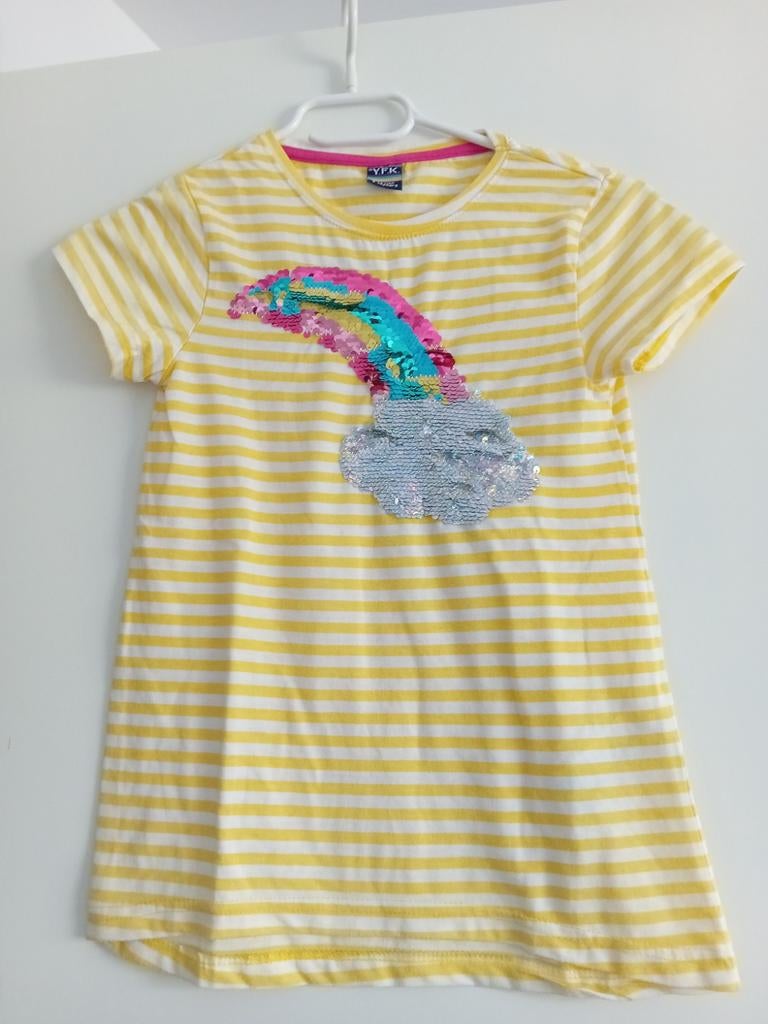 YFK T-shirt met pailletten regenboog - maat 134-140, Gebruikt, Meisje, YFK, Ophalen of Verzenden