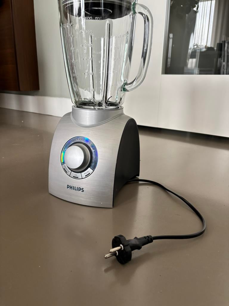 Philips blender, Witgoed en Apparatuur, Blenders, Ophalen, Zo goed als nieuw, Blender