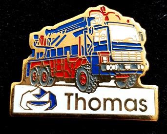 Thomas vrachtwagen pin, Verzamelen, Verzenden, Nieuw, Transport, Speldje of Pin