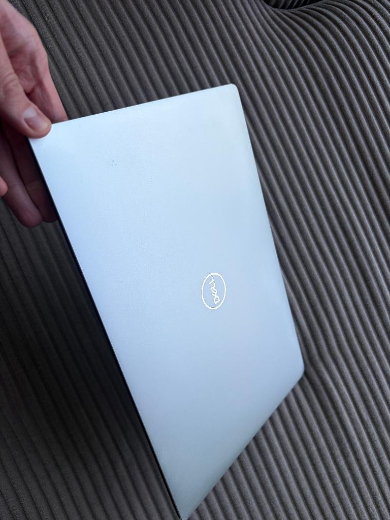 Dell XPS 13 7390 | i7 | 16GB RAM | 512GB SSD | ITA Keyboard, Qwerty, 13 inch, Minder dan 2 Ghz, Intel® Core™ i7 