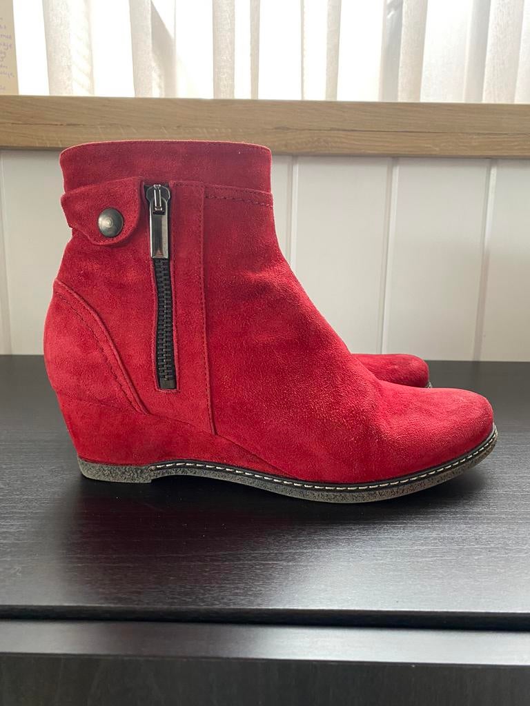 Poccopazza enkellaarjes 38.5, Kleding | Dames, Schoenen, Ophalen of Verzenden, Zo goed als nieuw, Zwart, Sneakers of Gympen