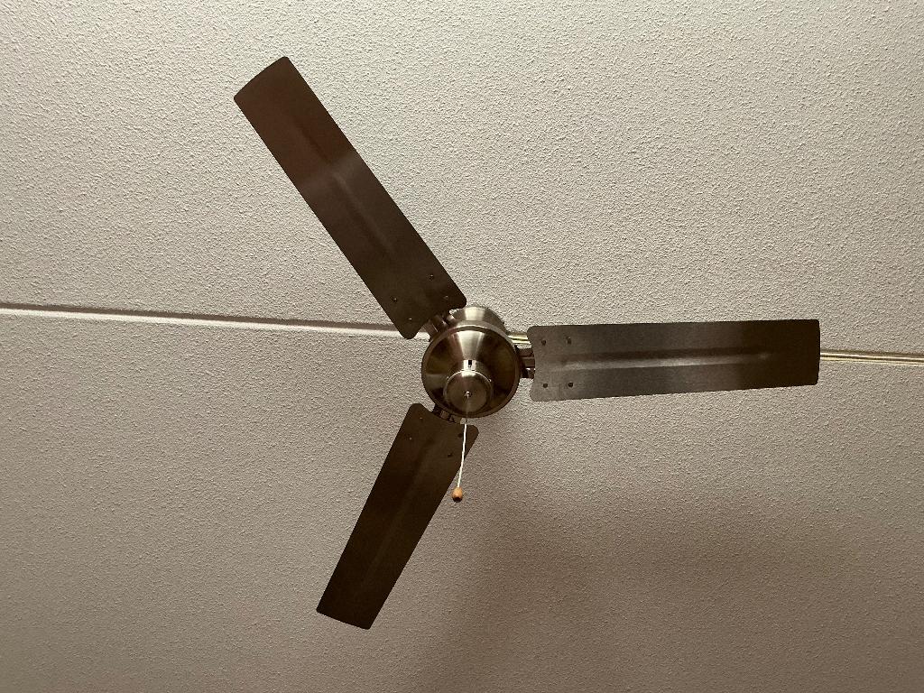 Plafond ventilator, Ophalen, Zo goed als nieuw, Plafondventilator