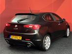 Alfa Romeo Giulietta 2.0 JTDm Distinctive, Auto's, Alfa Romeo, Voorwielaandrijving, Gebruikt, 1295 kg, 4 cilinders