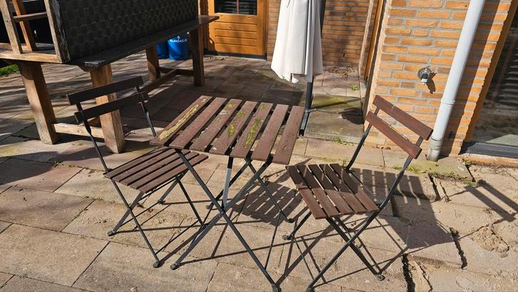 Compacte houten tuinset Ikea met 2 stoelen, Tuin en Terras, Tuinsets en Loungesets, Gebruikt, Hout, 2 zitplaatsen, Ophalen