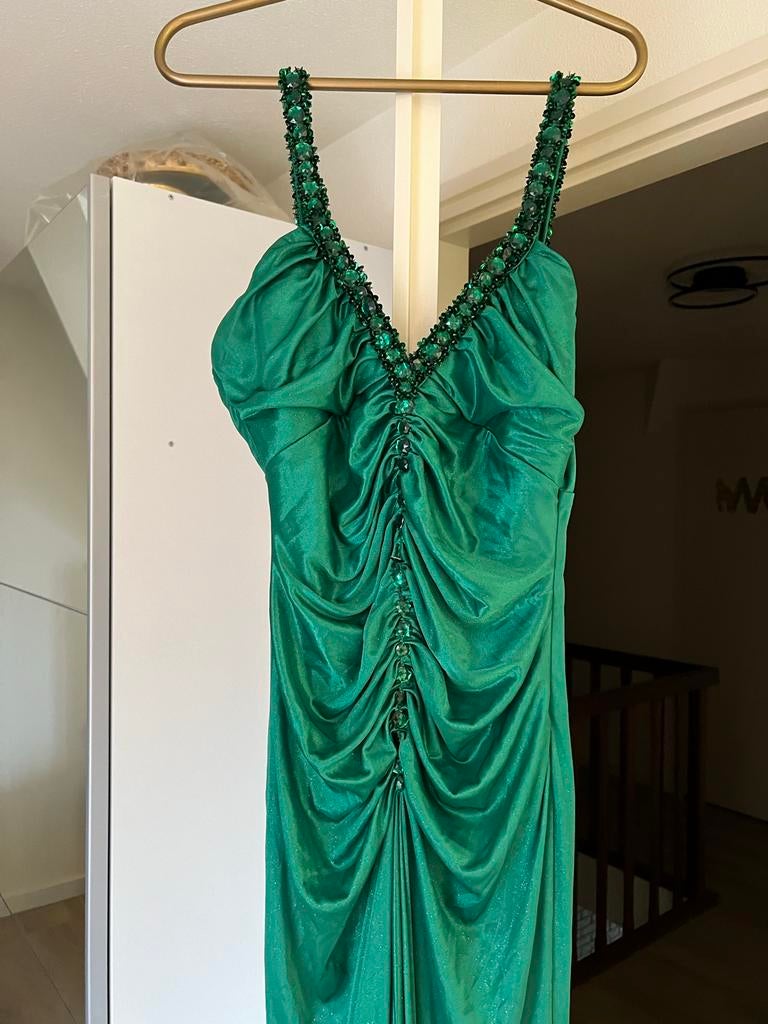 Groene galajurk, Maat 38/40 (M), Galajurk, Ophalen of Verzenden, Gedragen