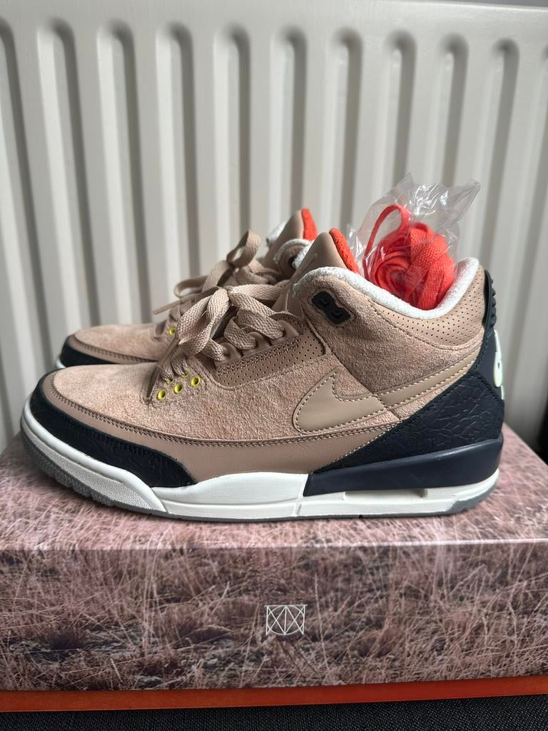 Nike air jordan 3 JTH Bio Beige maat 41, Bruin, Ophalen of Verzenden, Sneakers of Gympen, Zo goed als nieuw