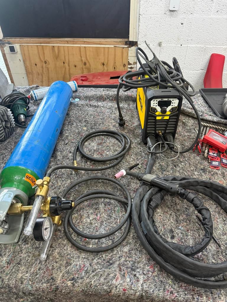 Esab Tig las inverter 200a complete set, Doe-het-zelf en Verbouw, Gereedschap | Lasapparaten, Ophalen of Verzenden, Zo goed als nieuw