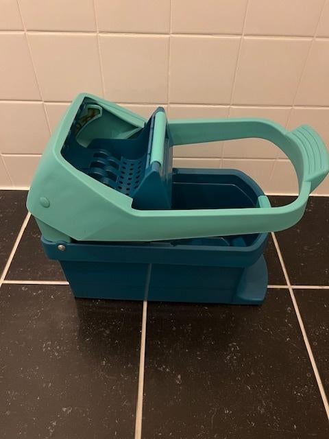 Leifheit Profi emmer met pers en wielen - 8 liter, Huis en Inrichting, Schoonmaakartikelen, Ophalen, Dweilemmer, -bak, of -wagen