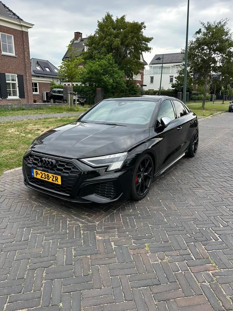 Audi A3 S3 2.0 Tfsi 310pk S Tronic Quattro 2021 Zwart, Auto's, Audi, Particulier, A3, Benzine, E, Sedan, Automaat, Geïmporteerd