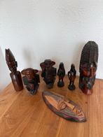 Collectie Handgesneden Afrikaanse Houten Beelden en Maskers, Overige onderwerpen, Ophalen of Verzenden, Handgemaakt, 20 - 50 cm