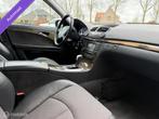 Mercedes E-klasse E240 Avantgarde Aut Cruise Nav NL Auto Apk, Auto's, Mercedes-Benz, Automaat, Achterwielaandrijving, Gebruikt