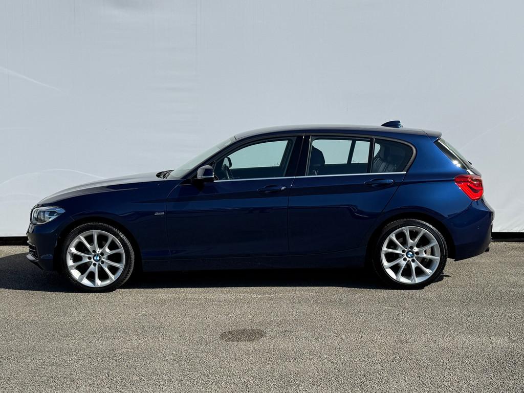 BMW 1-serie 118d High Executive Sport | Leer | Xenon | Stoel, Auto's, Achterwielaandrijving, Euro 6, 4 cilinders, 150 pk