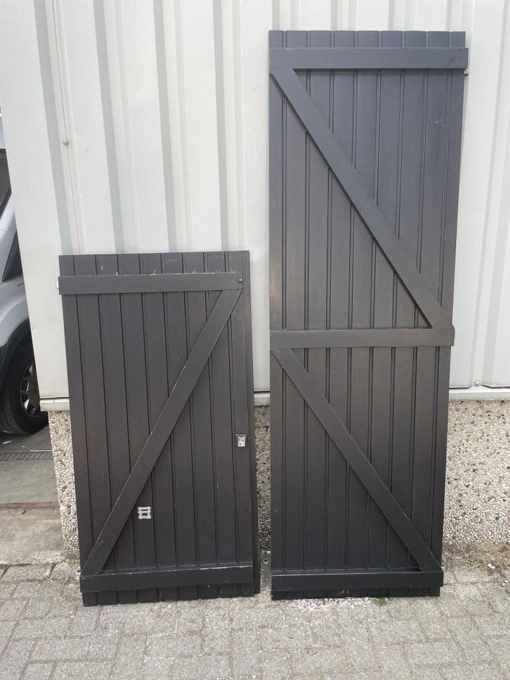 Prachtset van 12 massief meranti boeren raamluiken, Doe-het-zelf en Verbouw, Deuren en Horren, Zo goed als nieuw, Overige typen