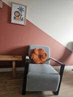 Fauteuil lichtgrijze stof met zwart stalen onderstel, Ophalen, Zo goed als nieuw, Stof