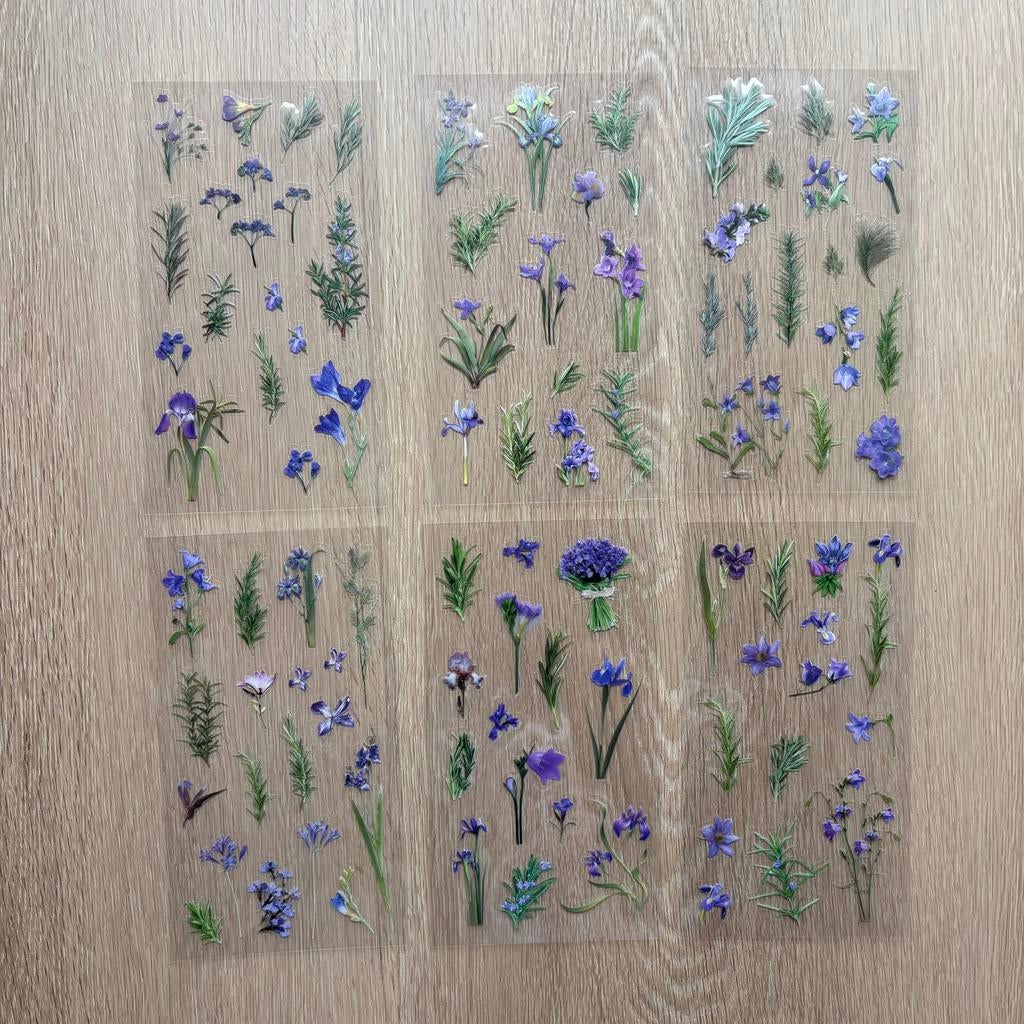 1 stickervel met PET stickers van paarse bloemen, Hobby en Vrije tijd, Scrapbooking, Ophalen of Verzenden, Nieuw, Versiering of Embellishment