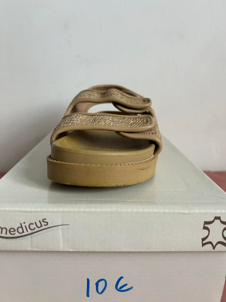 Primark strandsandalen stro beige maat 38, Beige, Gedragen, Sandalen of Muiltjes, Ophalen of Verzenden