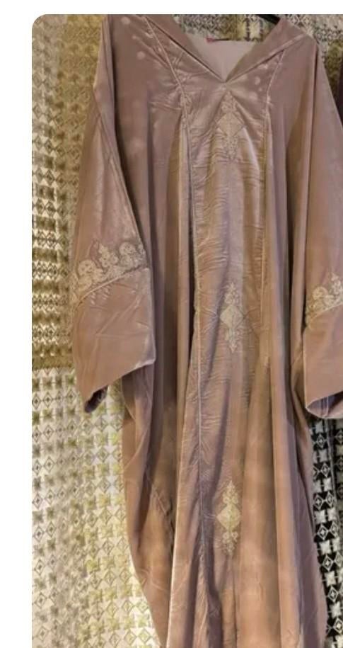 Luxe Oversized Kaftan Beige met Gouden Details en Capuchon, Onbekend, Ophalen of Verzenden, Nieuw