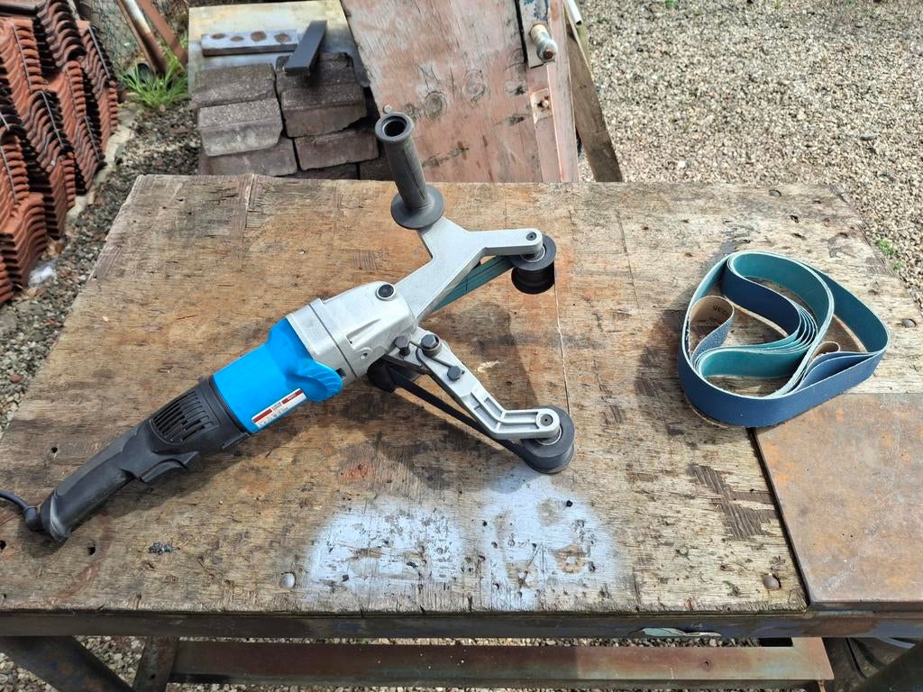 HBM buisbandschuurmachine, Ophalen of Verzenden, Zo goed als nieuw, 1200 watt of meer, Bandschuurmachine