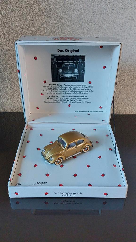 Minichamps VW kever 1 miljoen, Hobby en Vrije tijd, Modelauto's | 1:43, Zo goed als nieuw, Auto, MiniChamps, Ophalen of Verzenden