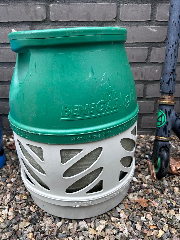 Benegas Light gasfles, Ophalen, Gebruikt