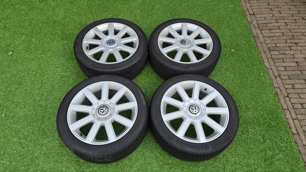 Volkswagen velgen met zomerbanden, Ophalen, Gebruikt, Banden en Velgen, 17 inch
