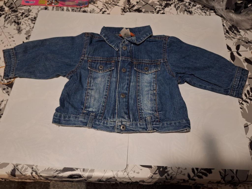 Baby Meisje Spijkerjasje. Maat 74., Kinderen en Baby's, C&A, Meisje, Ophalen of Verzenden, Zo goed als nieuw