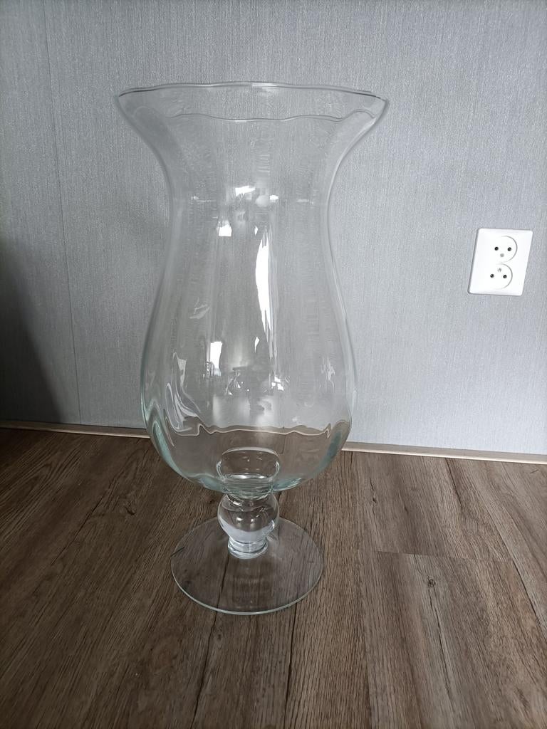 Grote glazen vaas op voet - 50 cm hoog, Ophalen