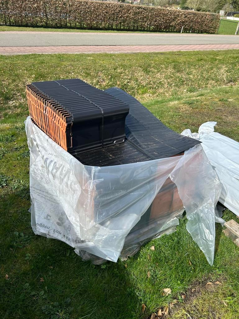 165 Laumans Tiefsupra dakpannen, Steen of Klei, Zwart, Nieuw, Ophalen of Verzenden