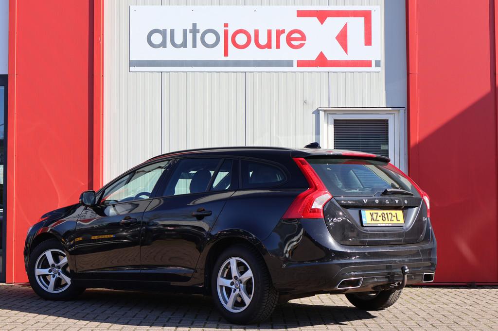 Volvo V60 2.0 D4 Automaat Summum (bj 2018), Auto's, 1969 cc, Bi-Xenon koplampen, Leder, Diesel