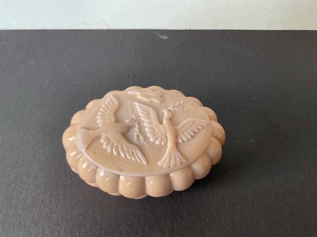 Zeepdoosje Curt Schlevogt art deco glas Nina Ricci, Antiek en Kunst, Verzenden