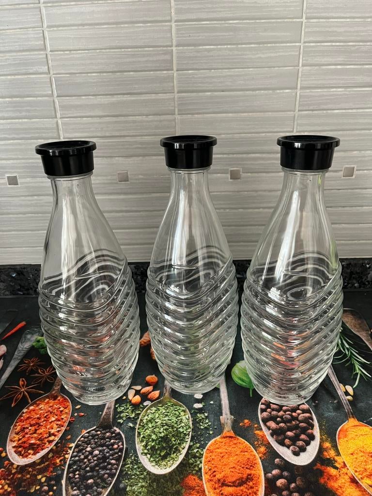 3 glazen flessen voor SodaStream, Huis en Inrichting, Keuken | Keukenbenodigdheden, Ophalen of Verzenden, Zo goed als nieuw, Glas